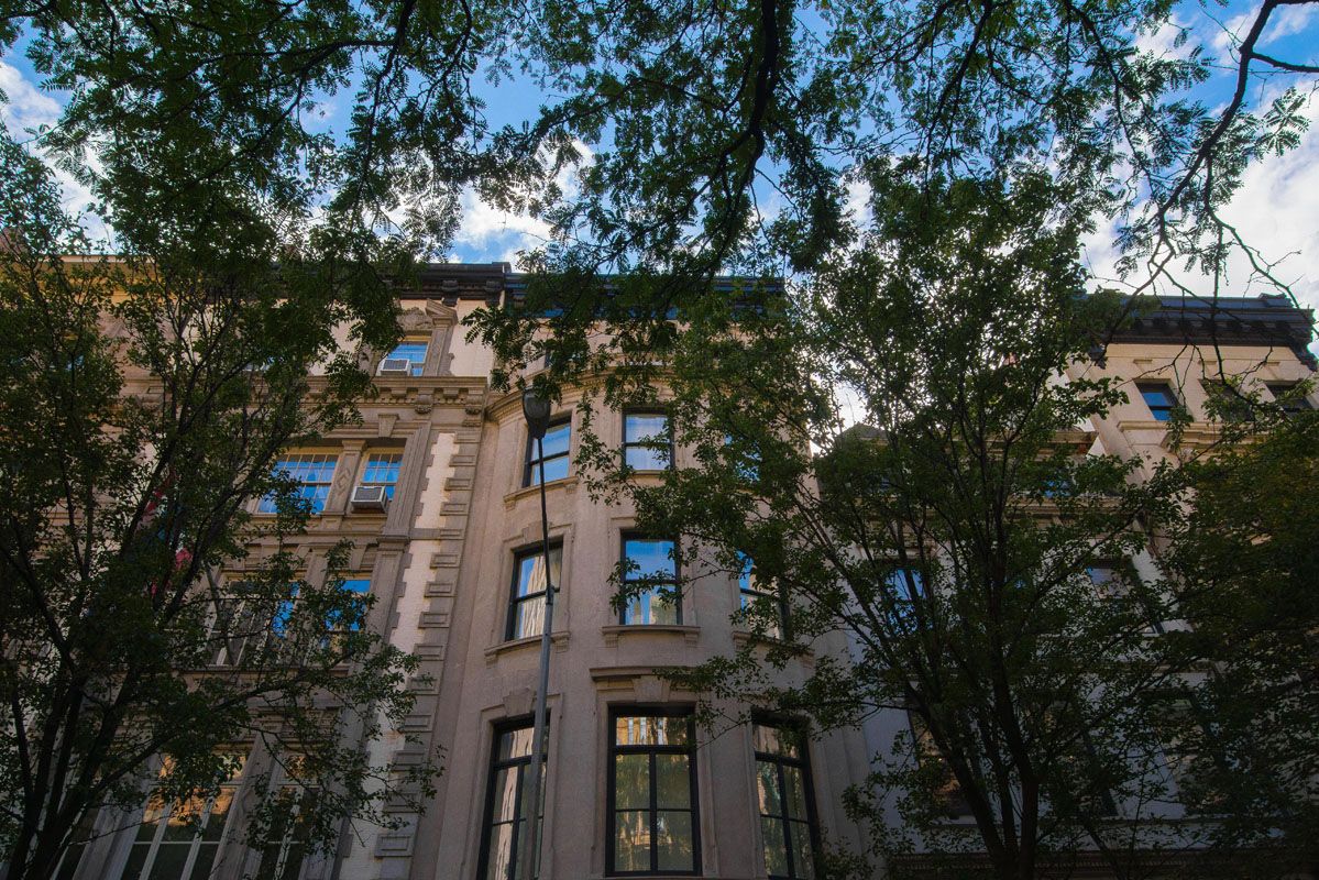UPPER EAST SIDE TOWNHOUSE